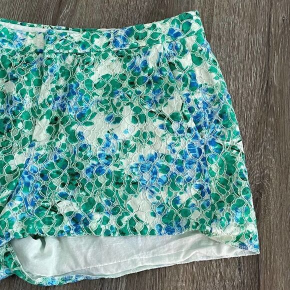 Madewell Blue/Green Floral Lace Shorts - Size: 6 - Picture 7 of 7